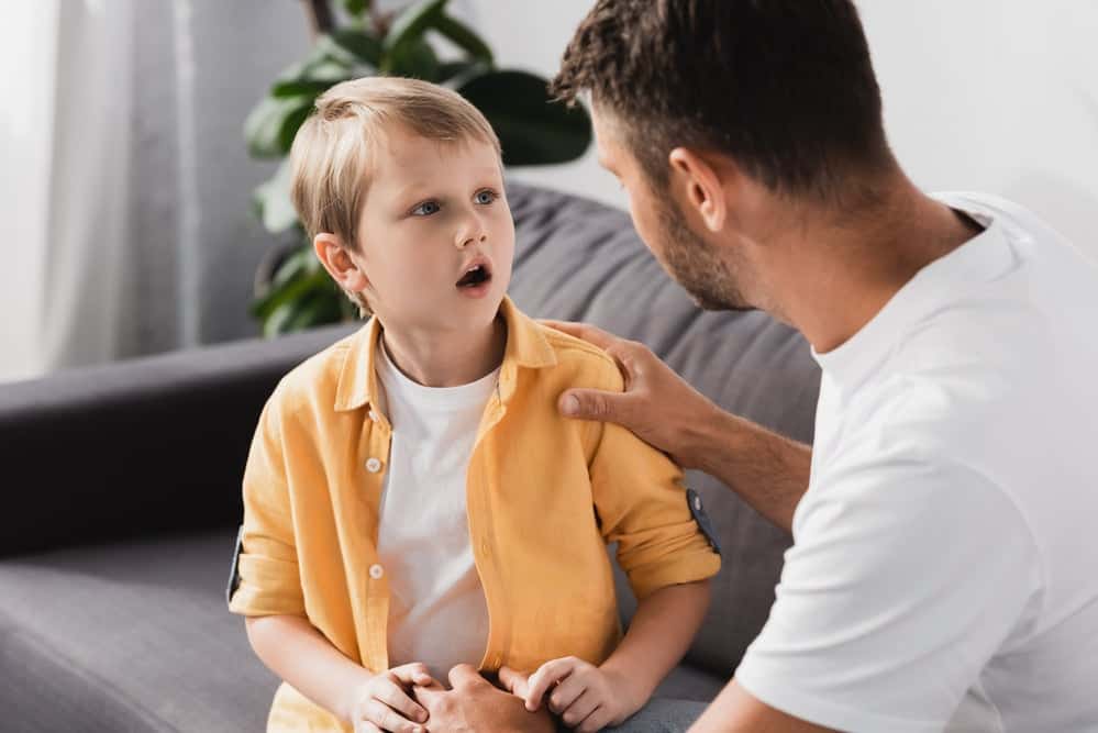 dad explaining emotions to his on
