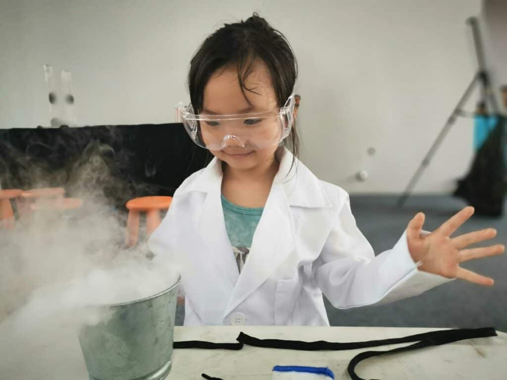 kid who has asked Scientific Questions
